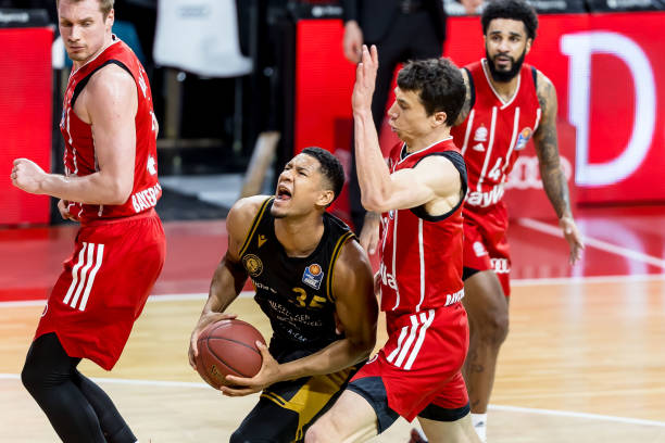 盟前十的顶 盟前十的顶