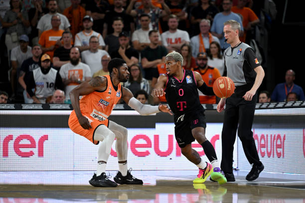 但在转播收 但在转播收