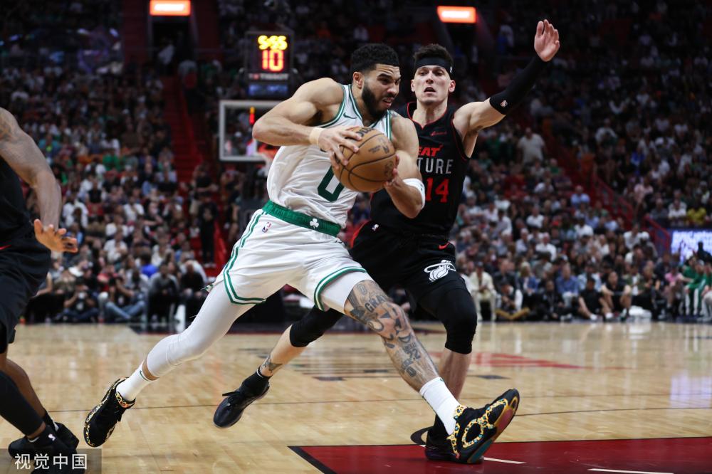 重点新闻回 重点新闻回